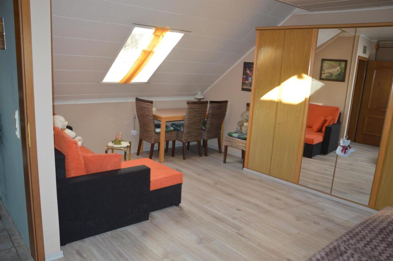 Ferienwohnung Auszeit Waxweiler Exterior foto