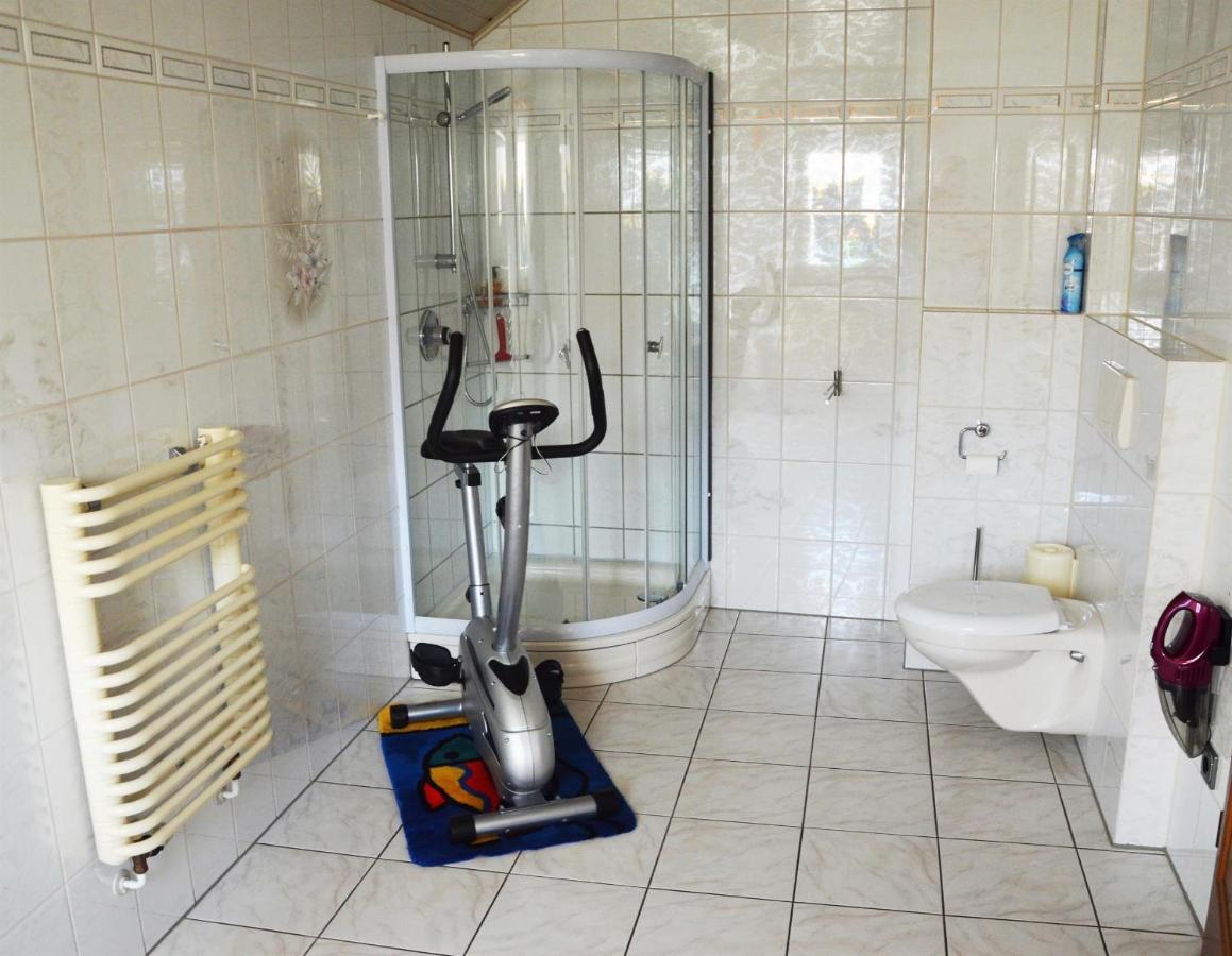 Ferienwohnung Auszeit Waxweiler Exterior foto